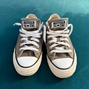 Converse All Star Chuck Taylor Low Top Sneakers Gray Canvas Size 6.5 Womens